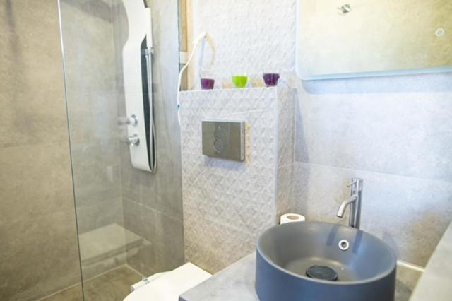 Beach Front Apartments 2-3-4 Elaionas  المظهر الخارجي الصورة