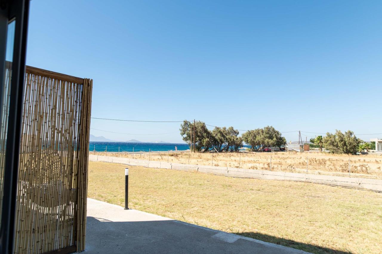 Beach Front Apartments 2-3-4 Elaionas  المظهر الخارجي الصورة